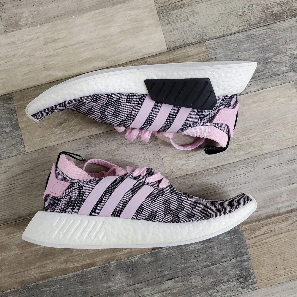 adidas NMF R2 Primeknit Shoes Womens Size 8.5 Sneakers Casual Shoe BY9521